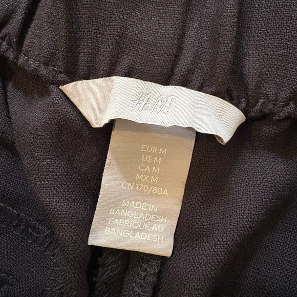 H&M Black High Waist Dress Capris - Picture 3 of 7